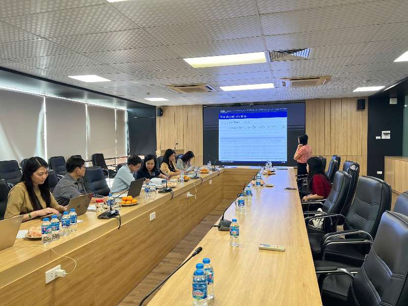 Nghiệm thu đề tài cấp trường: Tính chất nghiệm của một số lớp phương trình đạo hàm riêng không tuyến tính.