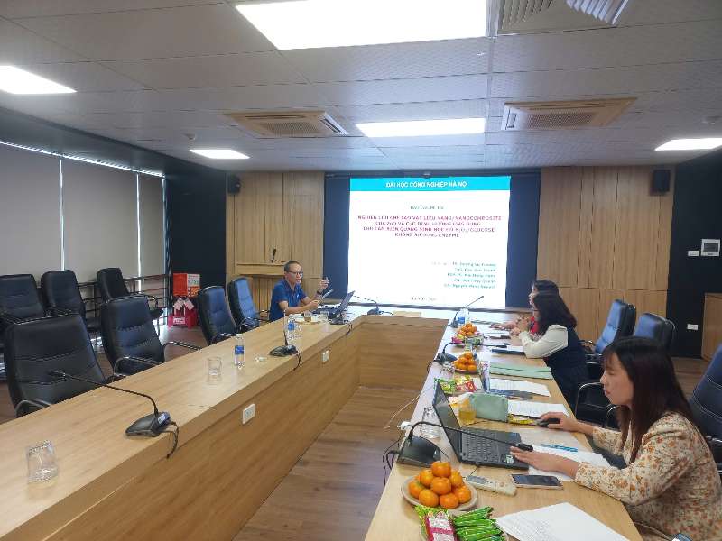 Nghiệm thu đề tài: “Nghiên cứu chế tạo vật liệu nano/nanocomposite của ZnO và CuO định hướng ứng dụng cho cảm biến quang sinh học đo H2O2/glucose không sử dụng enzyme” cấp cơ sở.